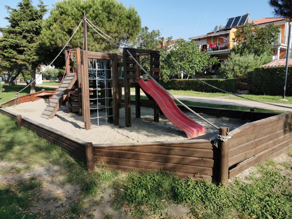 Aria Deluxe Superior 5 Star Apartment, Your Piece Of Heaven By The Sea & Park, With Sea & Park View Novigrad  Luaran gambar