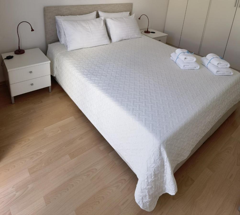 Aria Deluxe Superior 5 Star Apartment, Your Piece Of Heaven By The Sea & Park, With Sea & Park View Novigrad  Luaran gambar